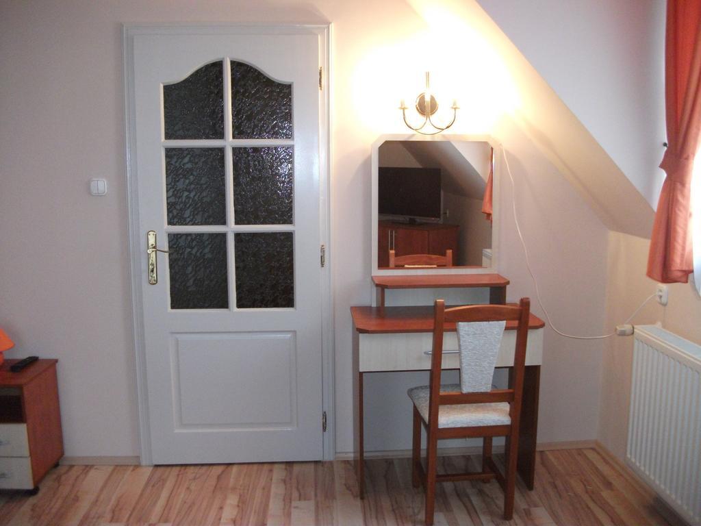 Jobor Vendeghaz Hotel Győrújbarát Værelse billede
